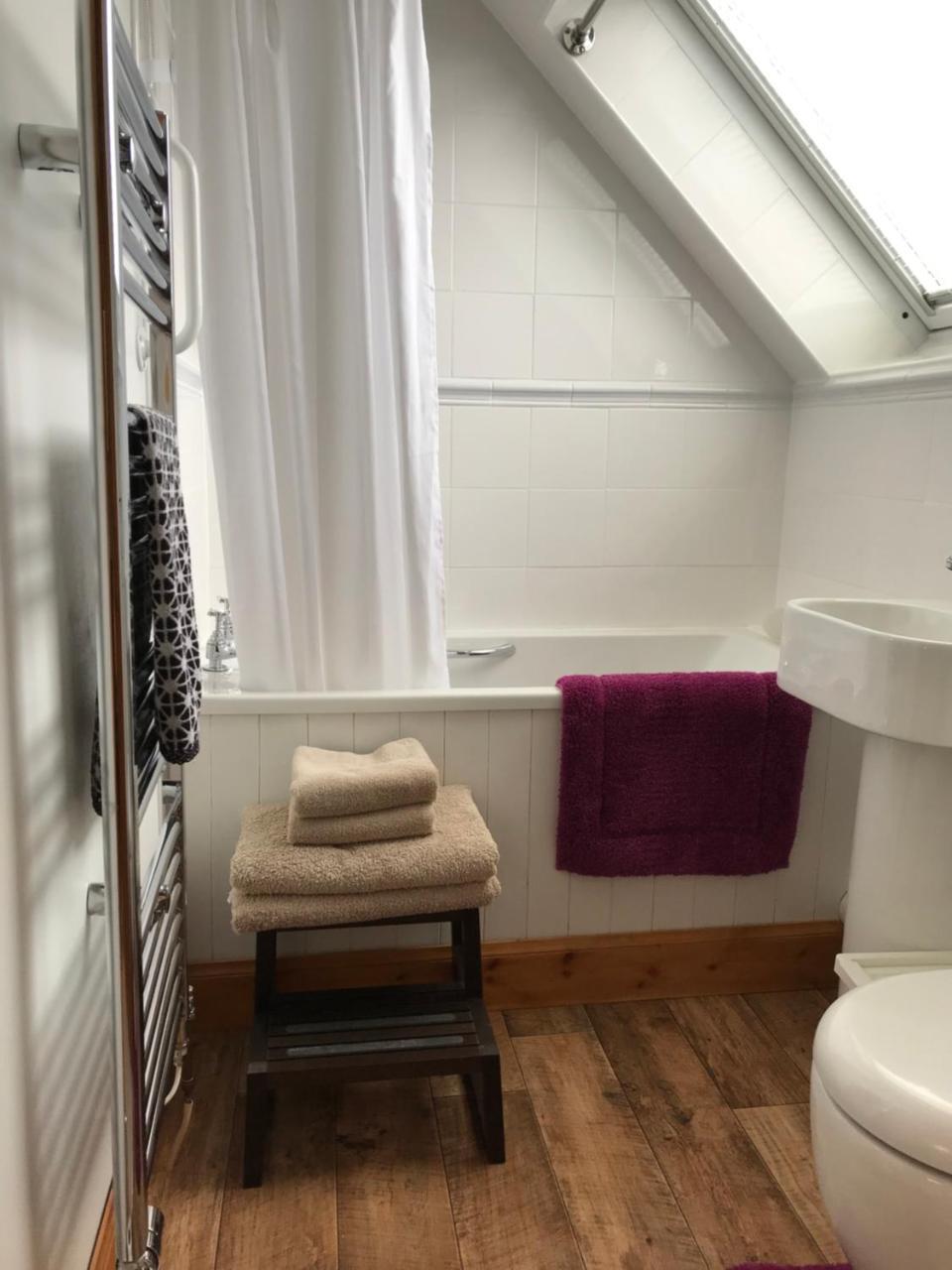 Off The Hill B&B Isleornsey  Екстер'єр фото