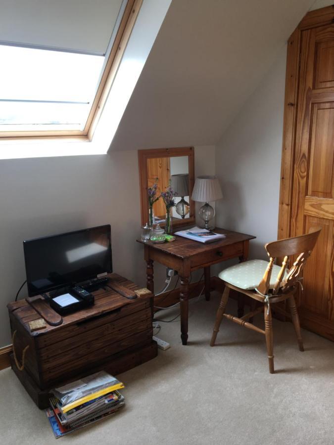 Off The Hill B&B Isleornsey  Екстер'єр фото